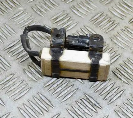 Coolant fan relay