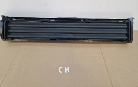 Audi e-tron Intercooler air guide/duct channel 4KE121223