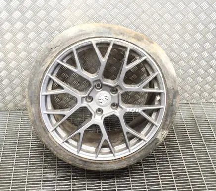 Porsche 911 992 R21 alloy rim 992601025G