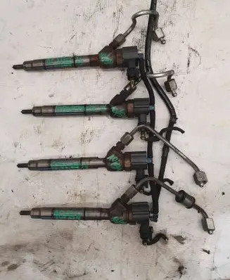 Hyundai ix35 Fuel injector 33800-2A800