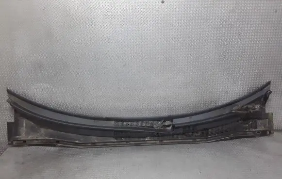 Mitsubishi Outlander Wiper trim MR971425