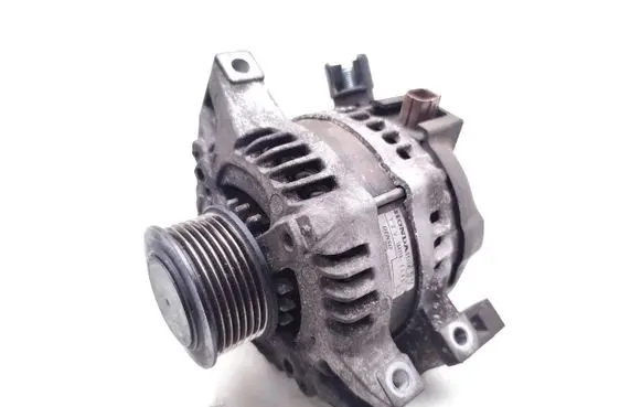 Honda CR-V Generator/alternator 104210-1140