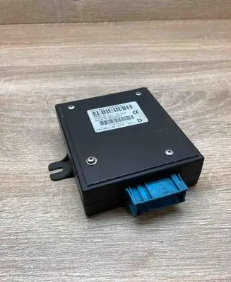 BMW 5 E39 Voice control module 6905965