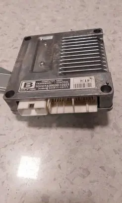 Toyota Corolla E120 E130 Other control units/modules 8953012221