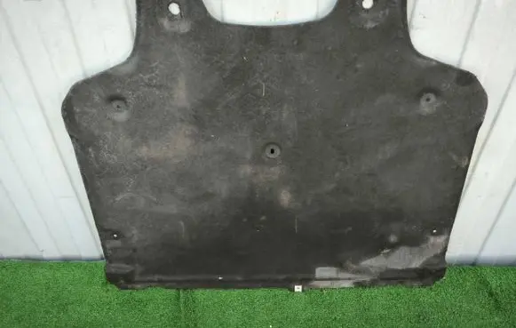 Audi A4 S4 B9 8W Gearbox bottom protection 8W0863822B
