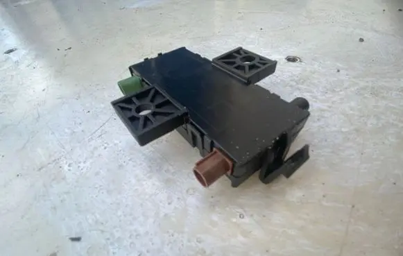 Mercedes-Benz C W205 Other control units/modules A2389055000 041119 ZGS001