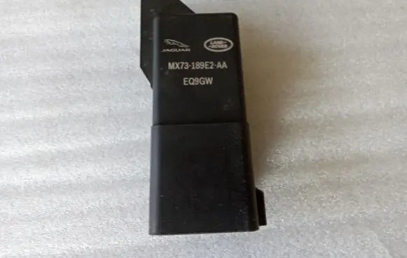 Glow plug pre-heat relay