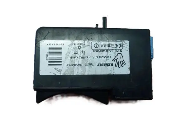 Renault Espace - Grand espace IV Ignition lock 8200625887
