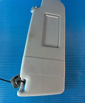 Volkswagen Golf VI Sun visor 90576M 1K0857552