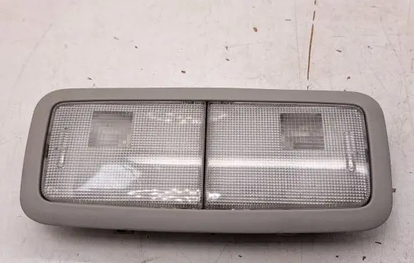 Toyota Avensis T270 Rear seat light 8125005030B0