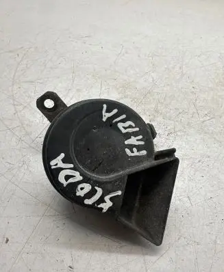 Skoda Fabia Mk1 (6Y) Horn signal A28657625 E1000233