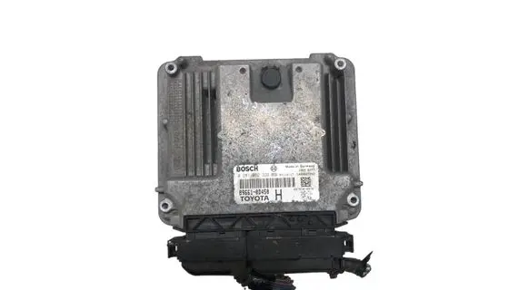 Toyota Yaris Engine control unit/module 896610D450 0281012322 1039S25242