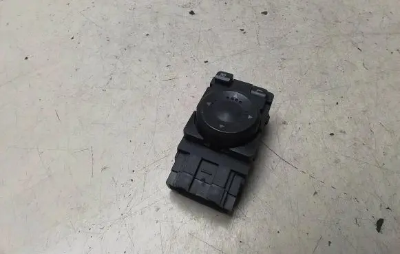 Volkswagen PASSAT B5 Wing mirror switch 3B1959565B