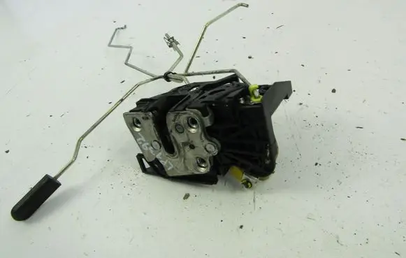 Dacia Logan Pick-Up Front door lock 