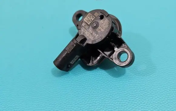 Land Rover Discovery Sport Fuel cut-off switch FK7214C676AA IMPRK1475964