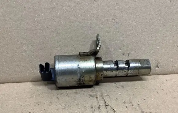 Mazda 6 Camshaft vanos timing valve 