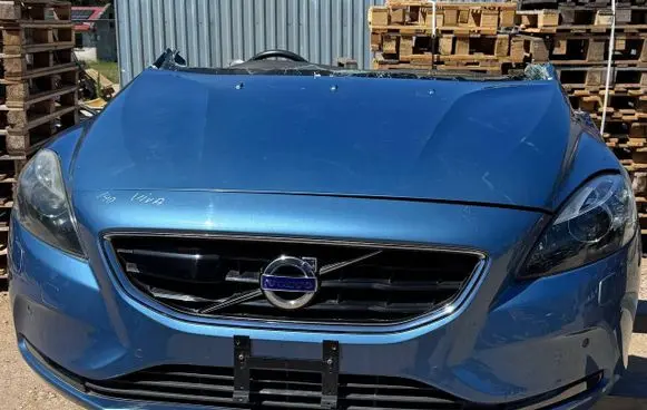 Volvo V40 Front piece kit VOLVOV40 B4154T4