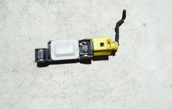 Audi A6 S6 C5 4B Airbag deployment crash/impact sensor 4B0959643E