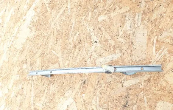 Opel Vectra C Front door windshield rail 9178989