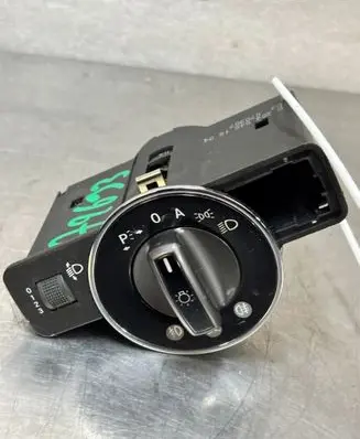 Other switches/knobs/shifts
