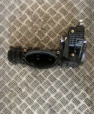 Mercedes-Benz C W204 Intake manifold A6510900037