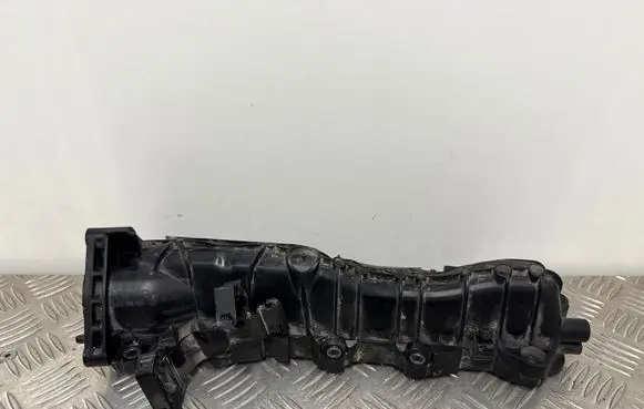 Audi A4 S4 B9 8W Intake manifold 06M133268P