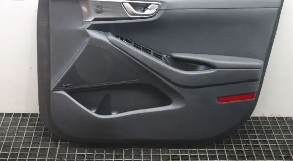 Hyundai Ioniq Front door card panel trim 82340G2000