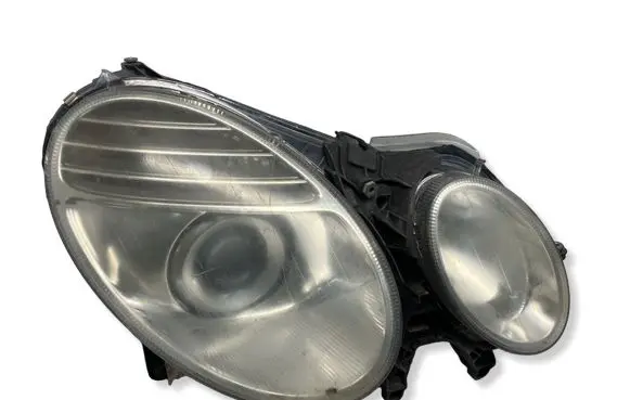 Mercedes-Benz E W211 Headlight/headlamp 16259200