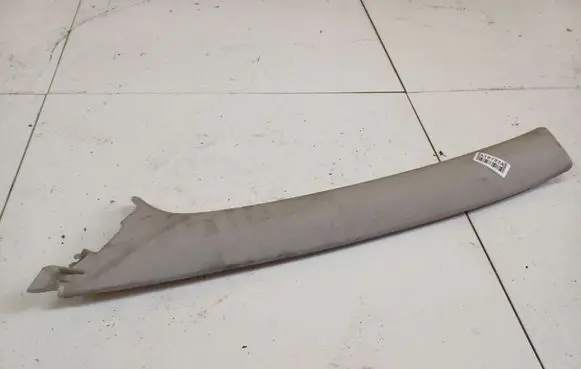Citroen C5 (C) pillar trim 9685464377