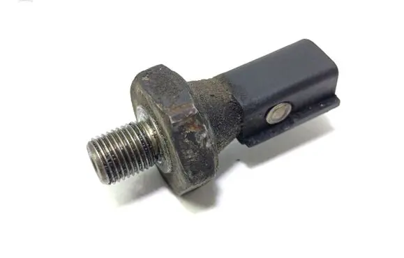Volkswagen PASSAT B5.5 Sensor