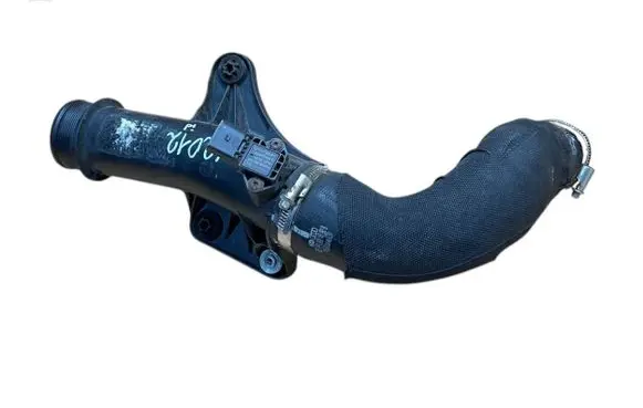 Audi A4 S4 B8 8K Intercooler hose/pipe 8K0145673 8R0145993B 03G906051E