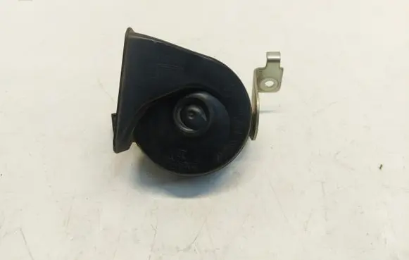 Mercedes-Benz GLA H247 Horn signal A2475403306