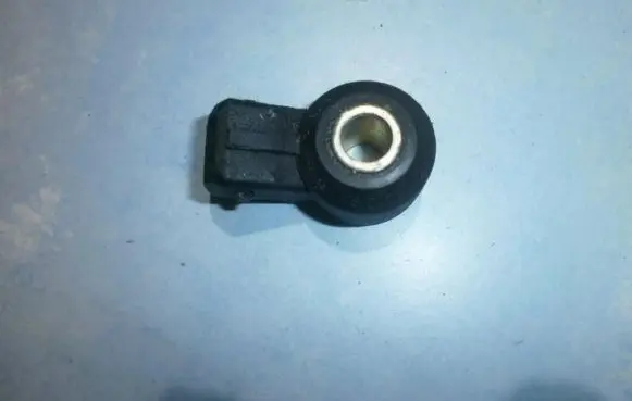 Mercedes-Benz A W168 Detonation knock sensor a0031538928