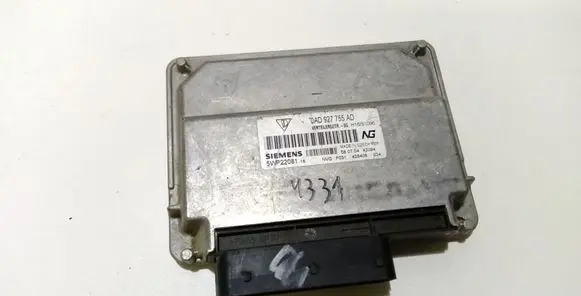 Volkswagen Touareg I Transfer box differential control unit 0AD927755AD 5WP22081
