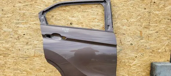 Mitsubishi Eclipse Cross Rear door