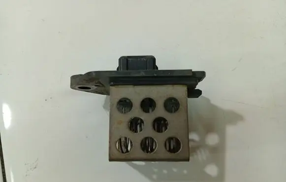 Peugeot 307 Heater blower motor/fan resistor 