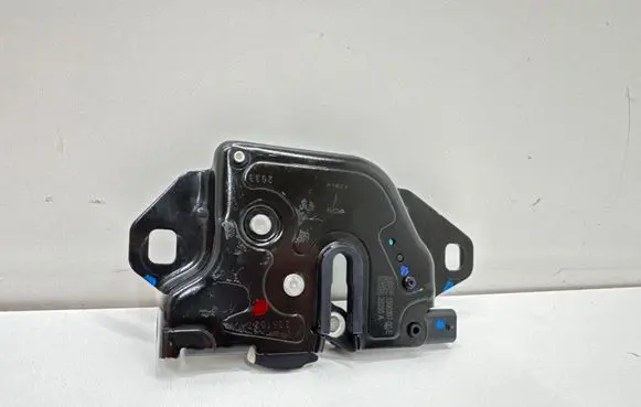 Tesla Model Y Engine bonnet/hood lock/catch 150039700E 20250A