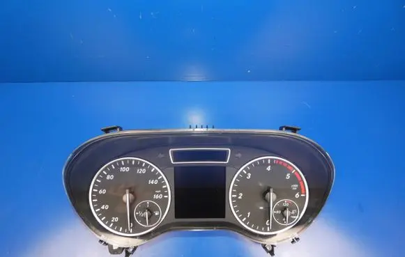 Mercedes-Benz B W246 W242 Speedometer (instrument cluster) A2469005505 A2469014302 0263681332