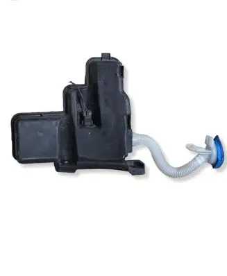 Volkswagen Polo VI Windshield washer fluid reservoir/tank 2Q0955448J