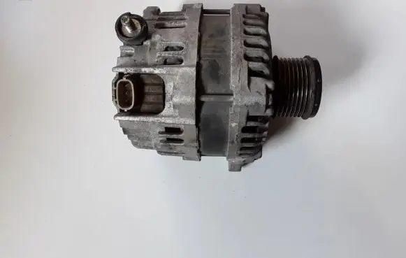 Subaru Forester SH Generator/alternator 23700AA731