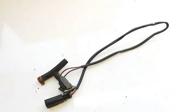 Audi A3 S3 8L Windshield washer spray nozzle 8l0955988a