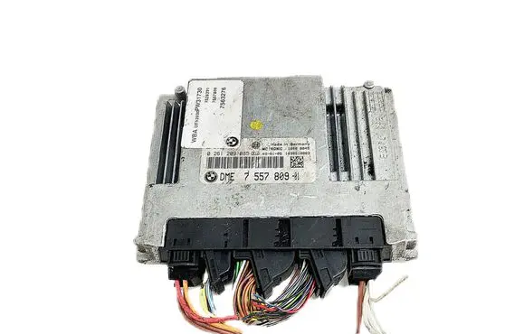 BMW 1 E81 E87 Engine control unit/module 7557809