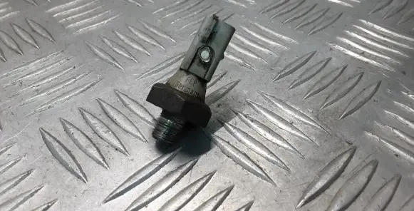Mitsubishi Outlander Oil pressure sensor 163743