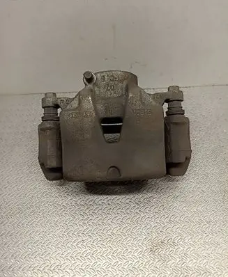 Hyundai Tucson TL Front brake caliper