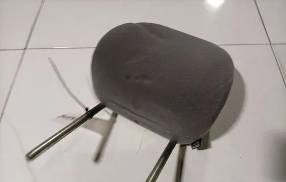 Nissan Almera Tino Front seat headrest 
