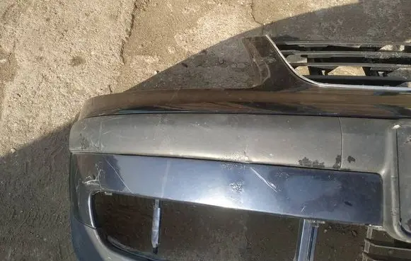 Volkswagen PASSAT B5 Front bumper splitter molding 
