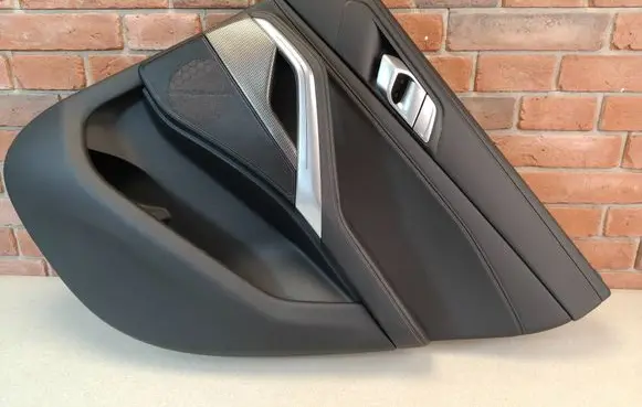 BMW X6 G06 Coupe rear side trim panel 9474304