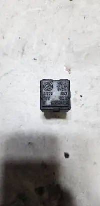 Alfa Romeo 159 Other relay 46520429