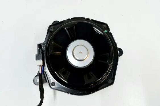 Mercedes-Benz CLA C118 X118 Subwoofer speaker A2478203702