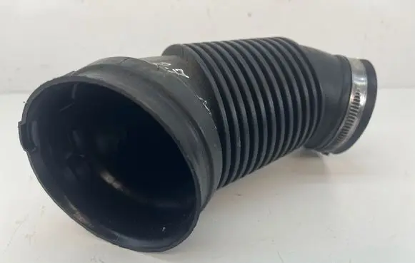 Audi A6 S6 C6 4F Air intake hose/pipe 4F0129615G